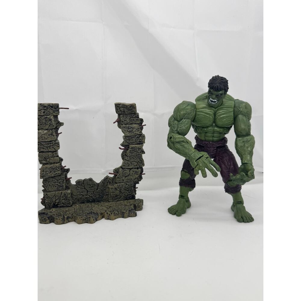 2002 Marvel Legends Hulk figure Toy Biz